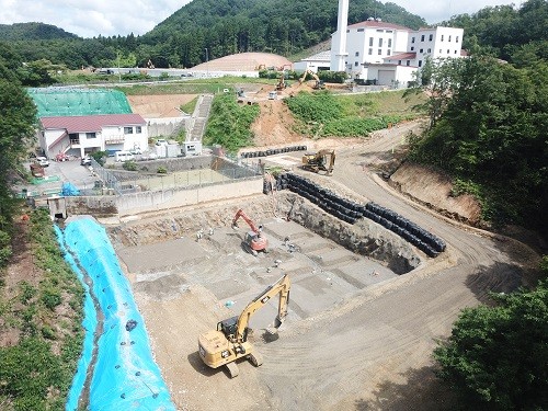 写真-7　基礎砕石敷均し状況